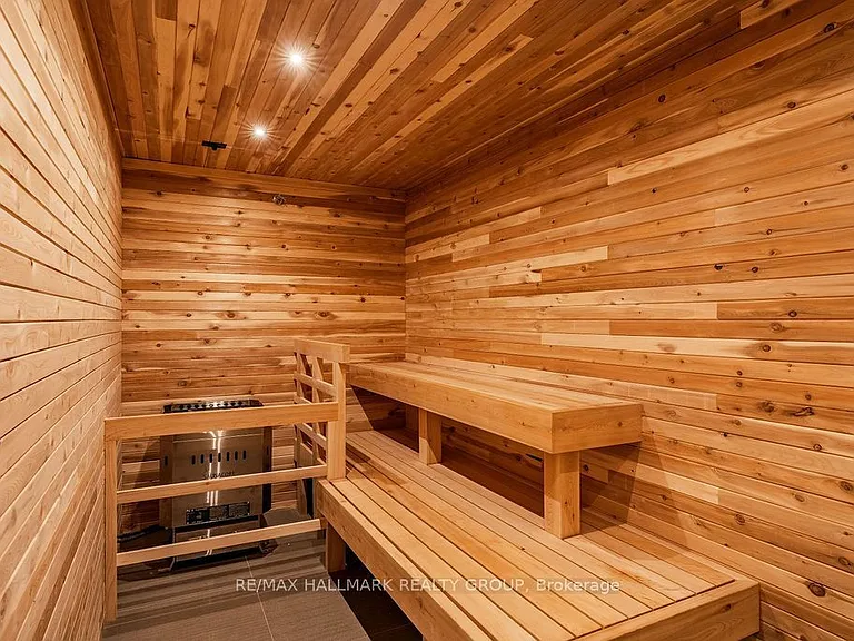 135 Barrette St #406 — Photo 43