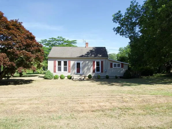 15271 Waterfield St, Painter, VA 23420