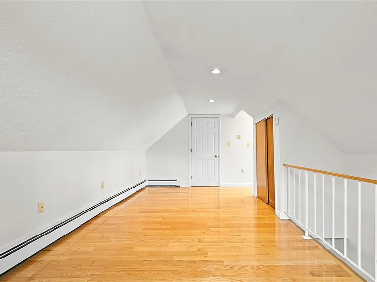 8 Walnut St #2 — Photo 14