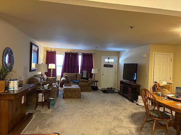 2nd image of 3577 Carman Rd #1-3