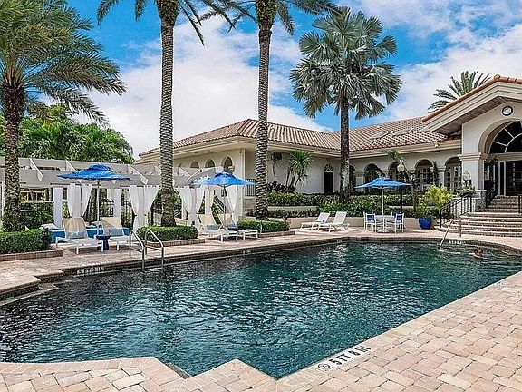 3rd image of 6374 NW 24th St