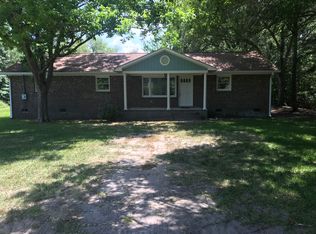 225 Linning Rd, Summerville, SC 29483