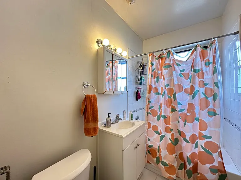 732 W Roscoe St #N4 — Photo 18