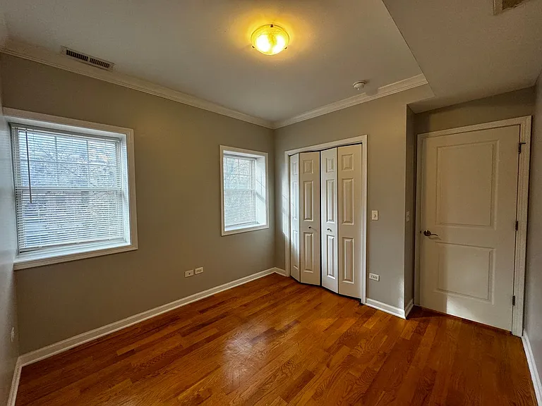 4057 W Melrose St #2 — Photo 6