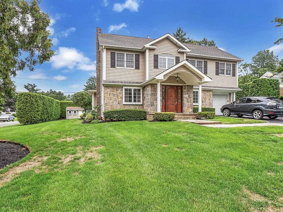 1st image of 160 Parkside Dr