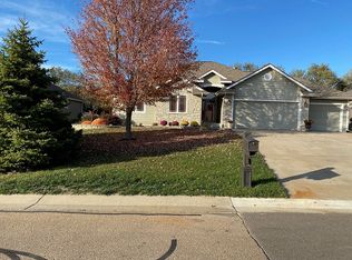 3404 SE 39th Ter, Topeka, KS 66609