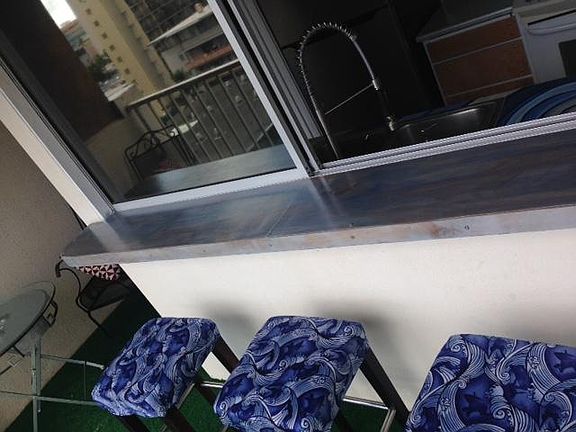 Bar lanai window to kitchen