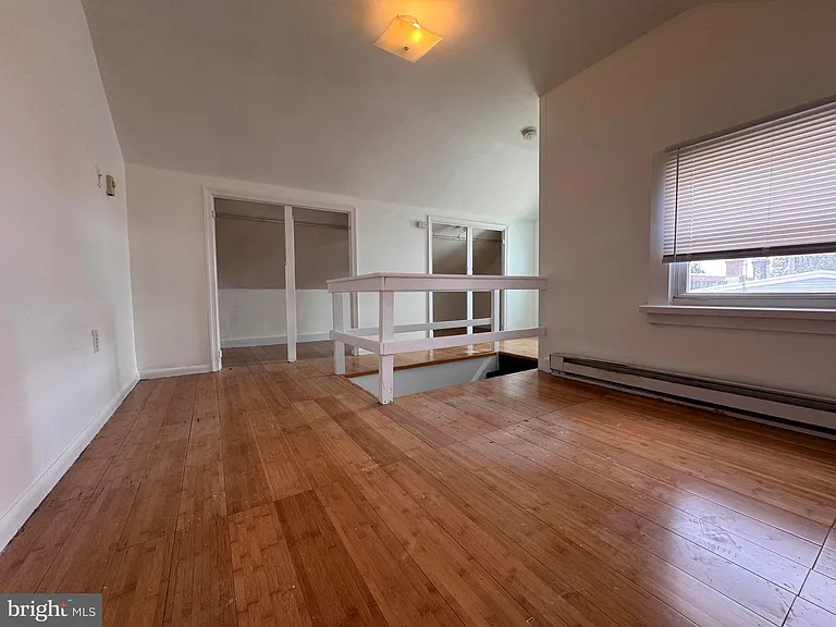 4738 Melvale St — Photo 14