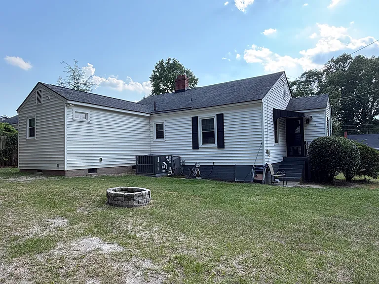 510 Glenville Ave — Photo 13