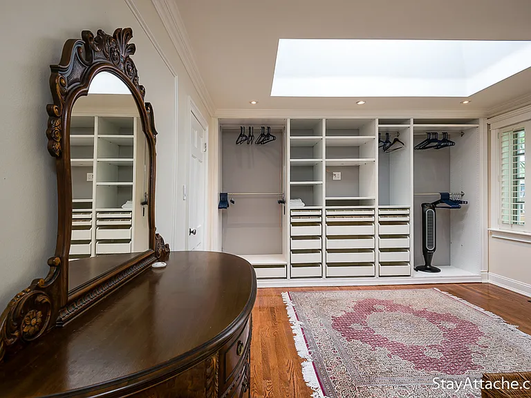 615 G St SW — Photo 15