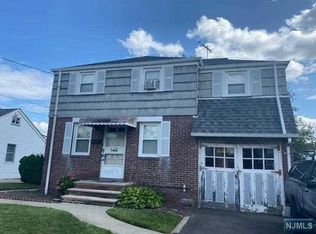 23-22 Ellington Rd, Fair Lawn, NJ 07410