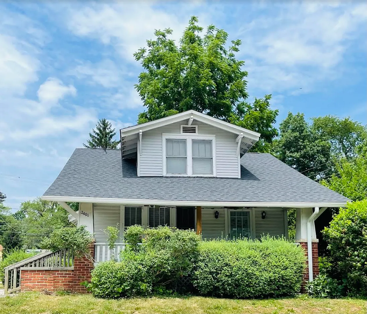 H08 - 2401 E 3rd — Photo 1