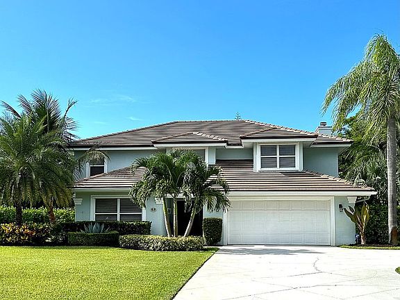 3rd image of 8453 SE Woodcrest Pl
