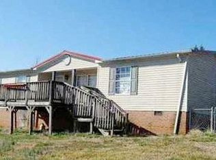 11 Pine Ridge Dr, Taylorsville, NC 28681