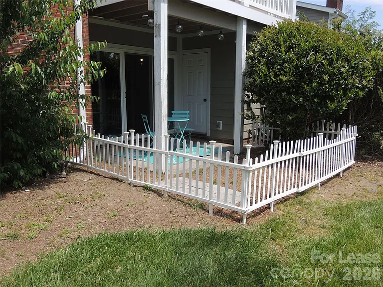 9252 Kings Canyon Dr — Photo 23