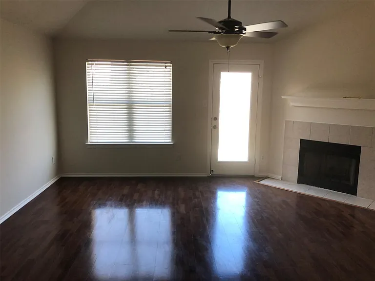 20215 Mammoth Falls Dr — Photo 4