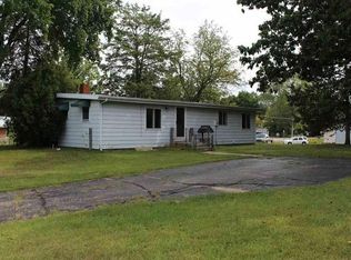 185 Wamplers Lake Rd, Brooklyn, MI 49230