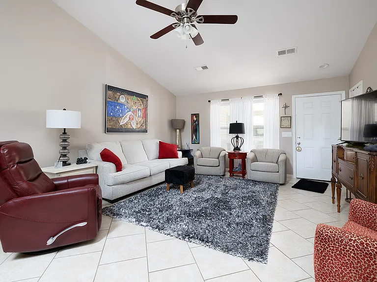 113 Haymaker Pl #A — Photo 4
