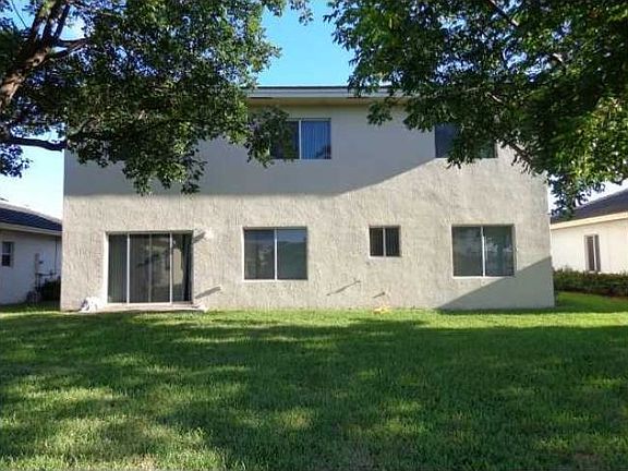 2nd image of 1705 NW 14th St