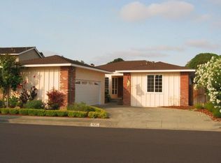 636 Harvester Dr, Foster City, CA 94404