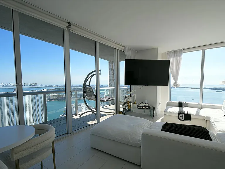 495 Brickell Ave #5102 — Photo 9
