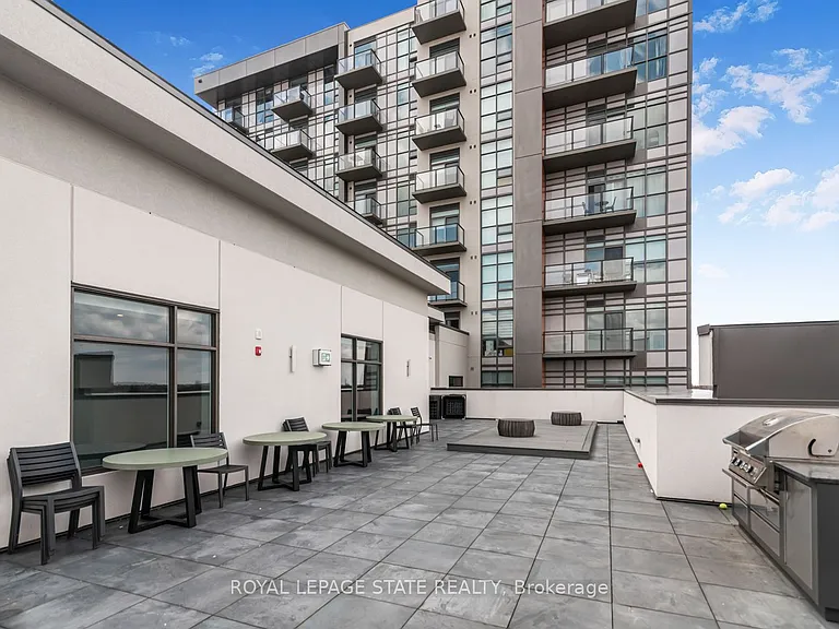470 Dundas St E #1009 — Photo 46