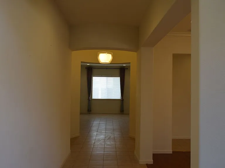 16210 Sheltered Cv E — Photo 11