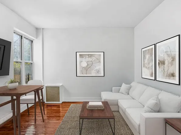 475 Hancock Street image 1 of 10