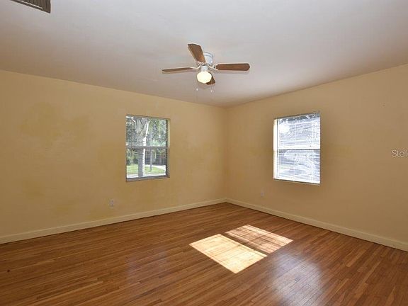 5th image of 805 Susan Dr