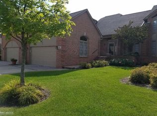 54701 Ashford Ct #23, Shelby Township, MI 48316