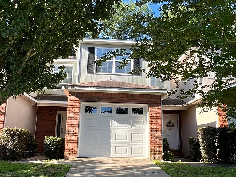 130 Woodmere Dr — Photo 30