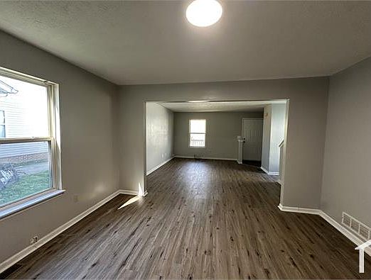 1st image of 14918 Lawndale Ave
