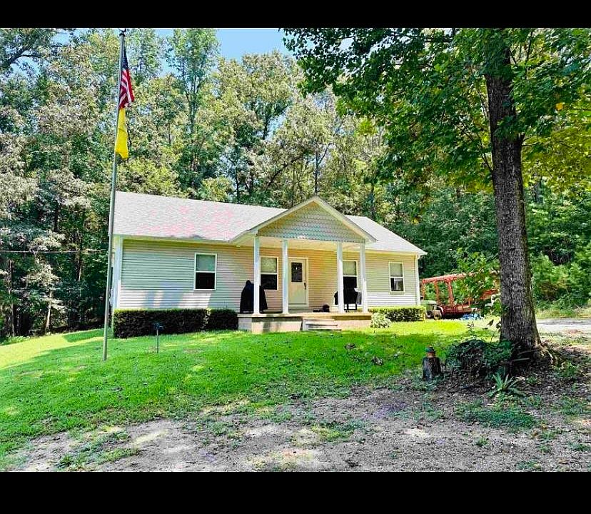 1st image of 220 Wayne Elam Rd