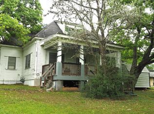 656 N Jefferson St, La Grange, TX 78945