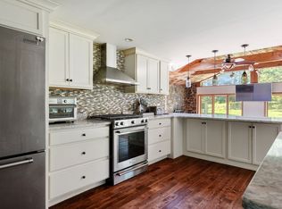 148 Main St, Foxboro, MA 02035