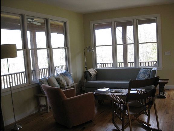 4th image of 7 Irene Ln