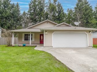 22442 Bluewater Dr SE, Yelm, WA