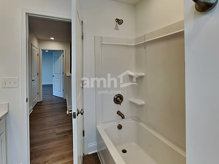 1072 Broyles Xing — Photo 17