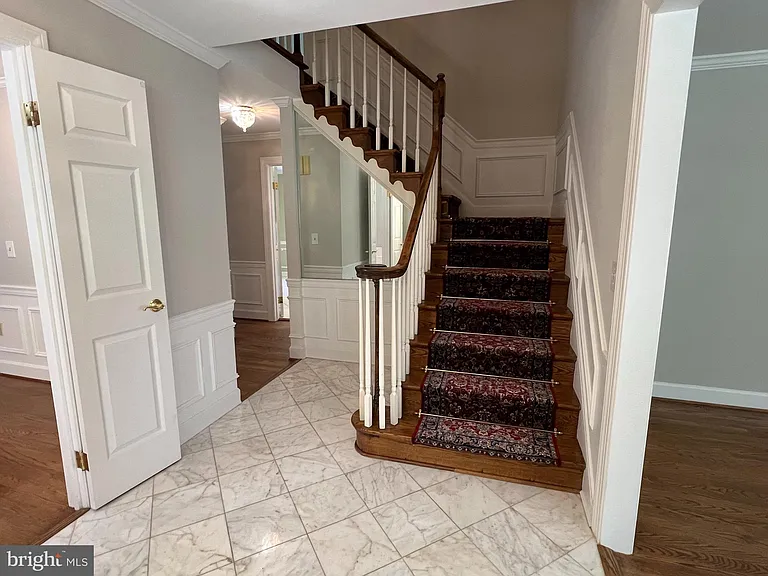 10220 Cedar Pond Dr — Photo 4