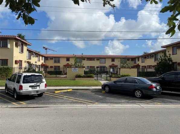 657 SW 11th St APT 19W, Miami, FL 33129