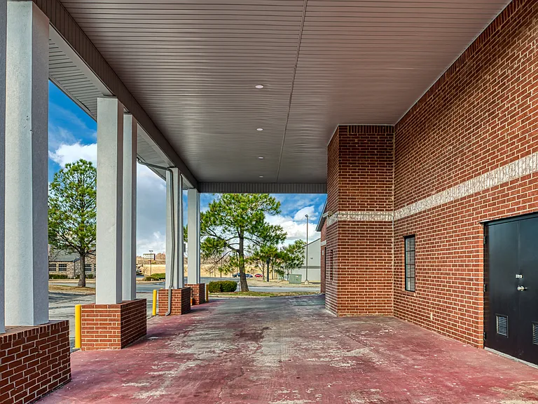 Avera Living - Memorial Apartments — Photo 5