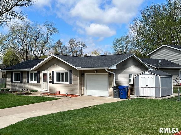 2nd image of 1214 Hillside Dr