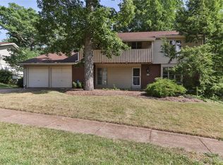 506 Clayworth Dr, Ballwin, MO