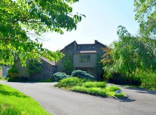 519 Altagate Rd, Louisville, KY 40206