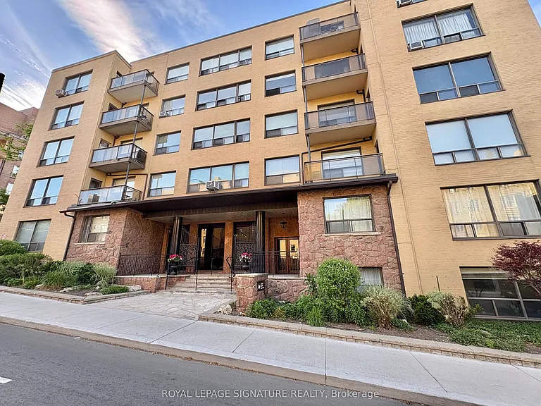740 Eglinton Ave W #103 — Photo 19