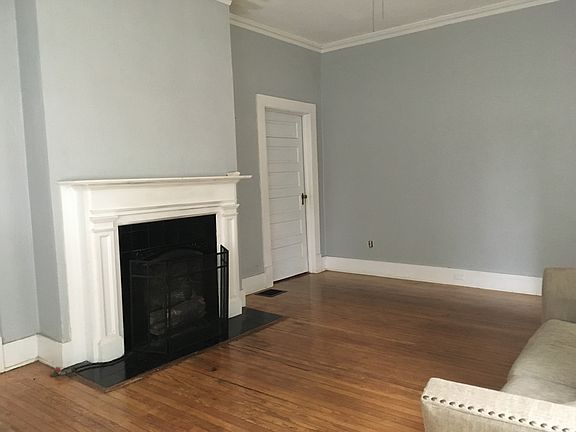 3rd image of 713 Georgia Ave