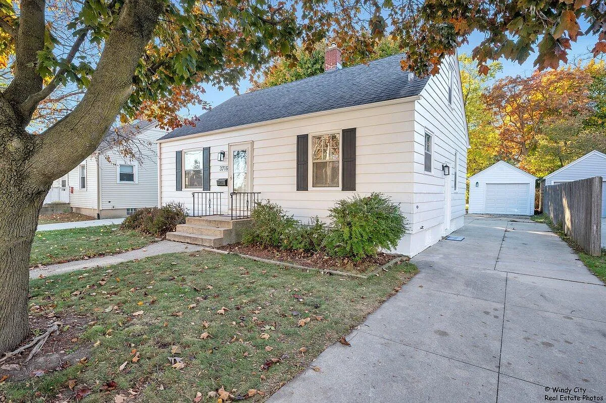 3716 22nd AVENUE photo 1