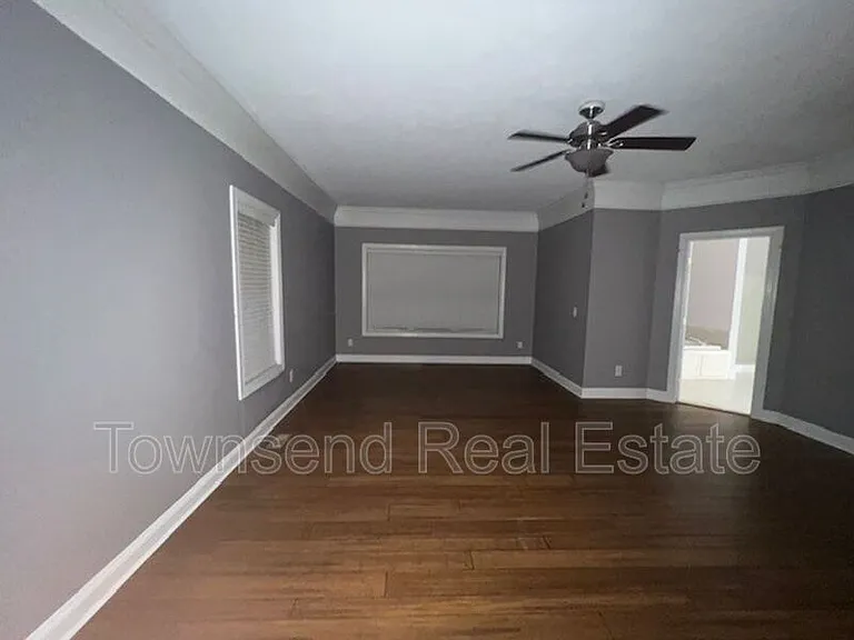 305 W Summerchase Dr — Photo 12