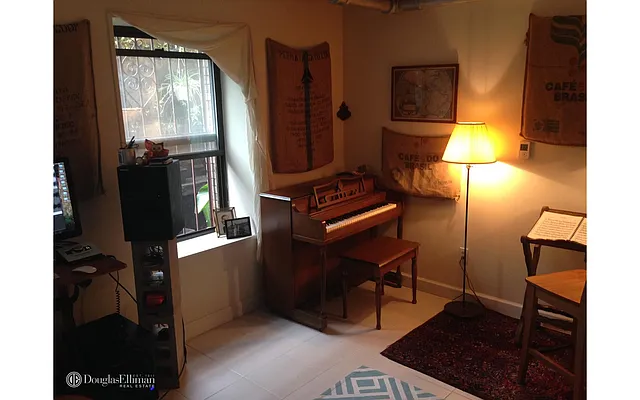 Rented by Douglas Elliman | media 38