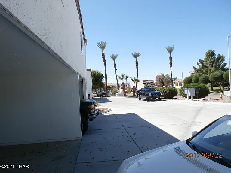 1720 Los Lagos Dr #B — Photo 20